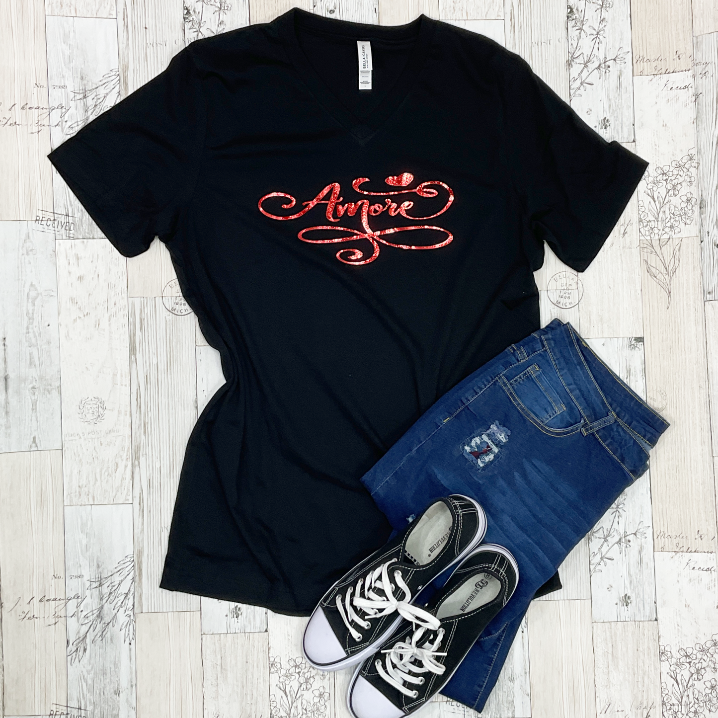 Amore V Neck Graphic Tee - Sassy Chick Clothing