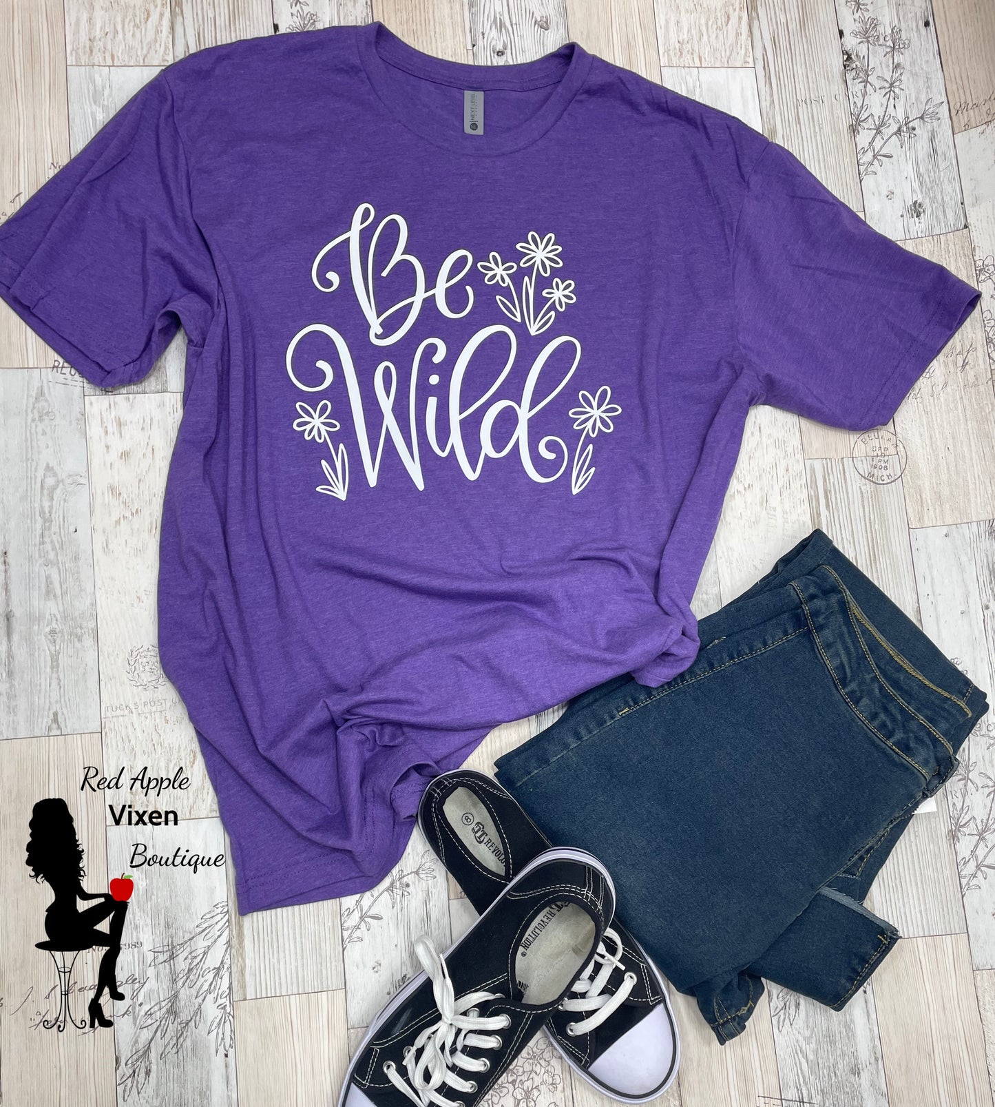 Be Wild Graphic Tee - Sassy Chick Clothing