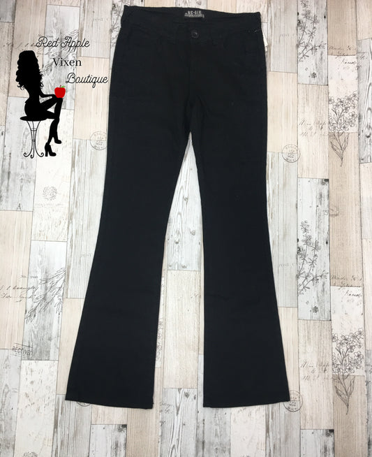 Black Twill Jeans - Red Apple Vixen Boutique