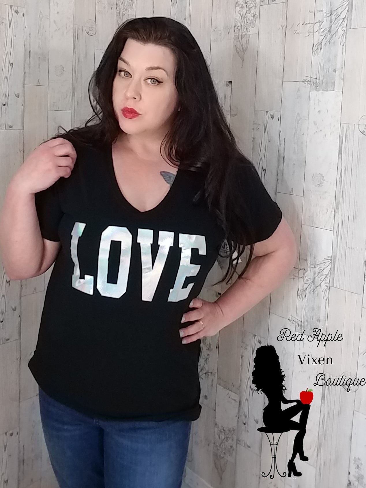 Holographic Love Tee - Red Apple Vixen Boutique
