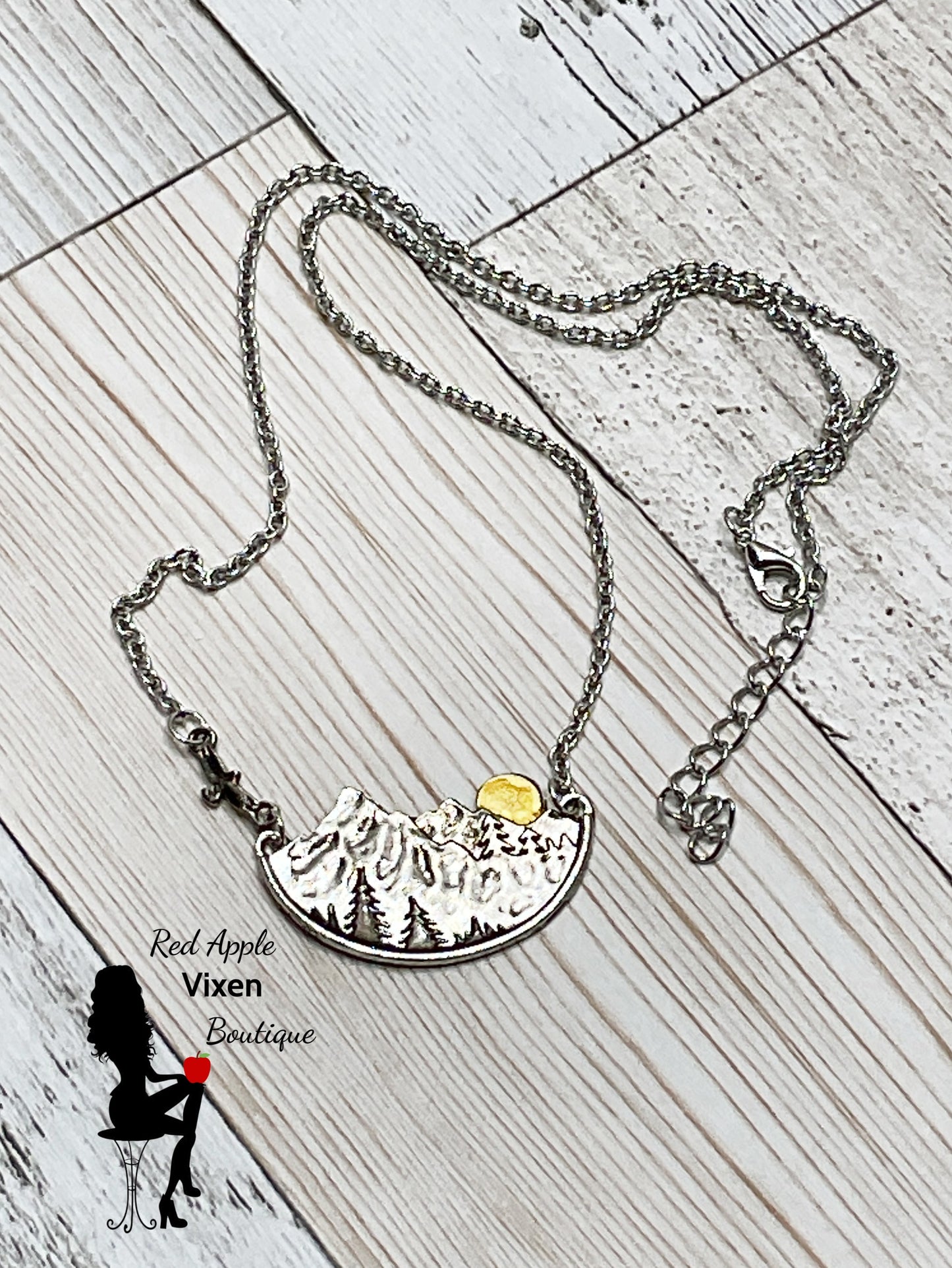 Mountainscape Necklace - Sassy Chick Clothing