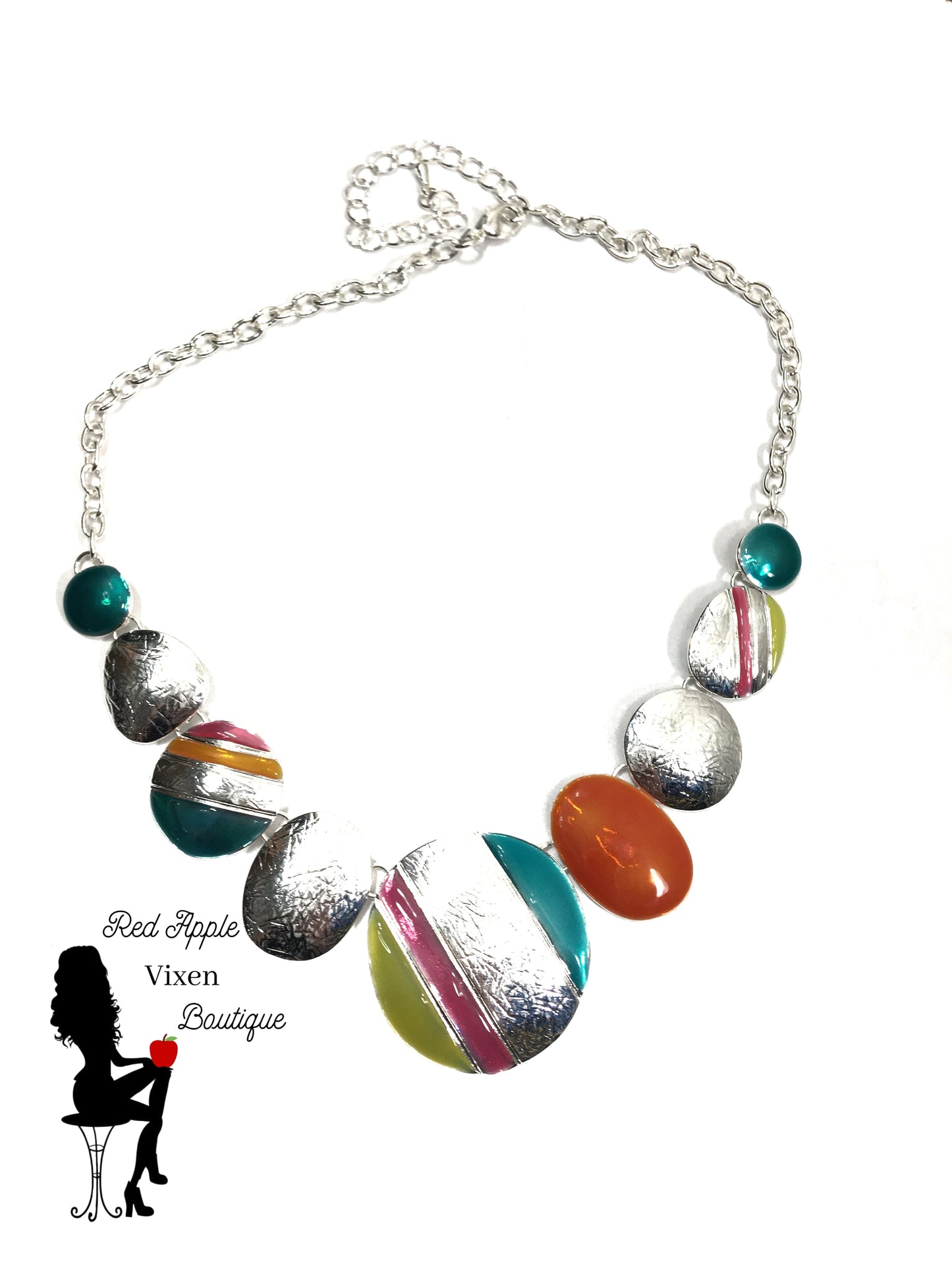 Colorful Circular Shaped Necklace - Sassy Chick Clothing